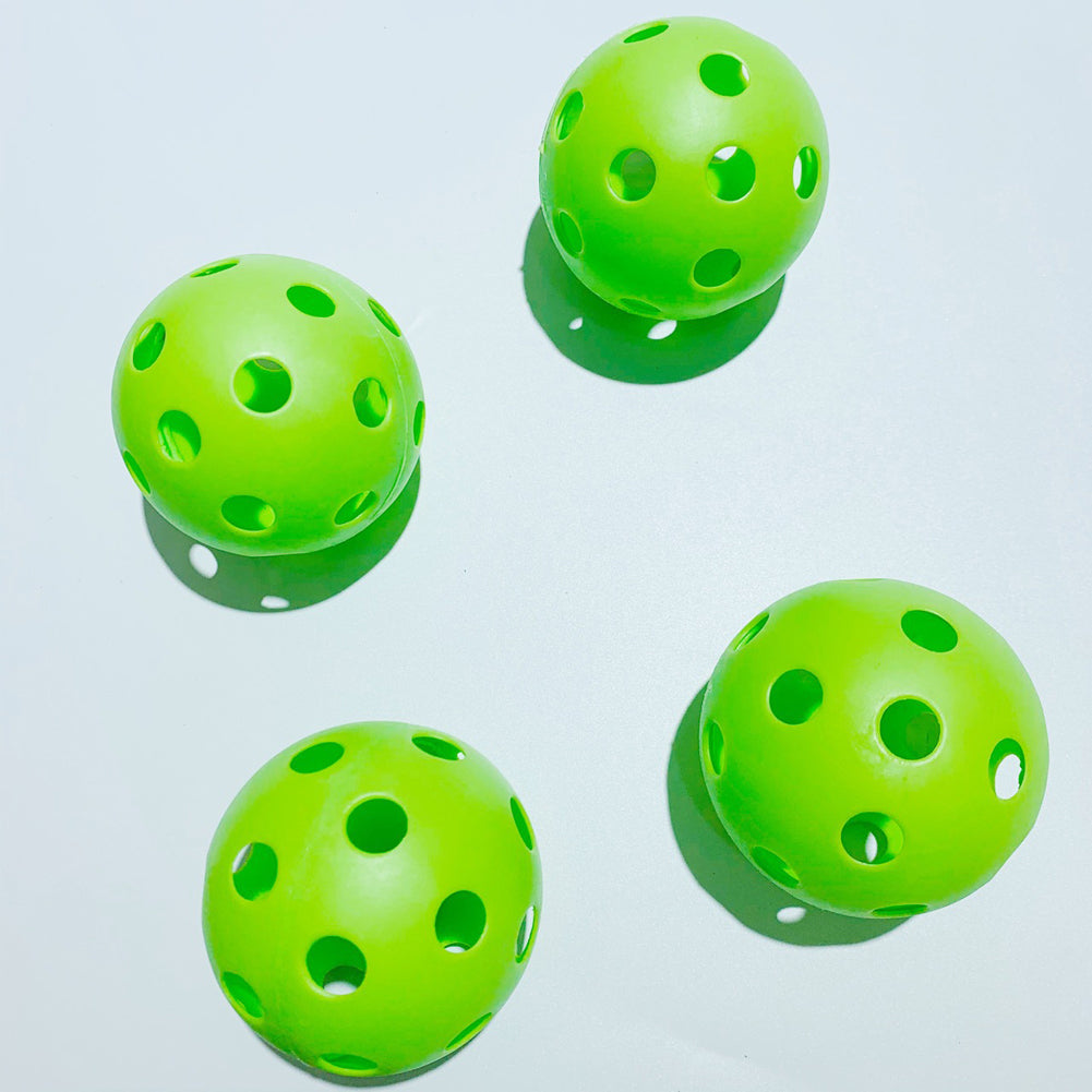Pickleball Paddle Set – 2 Rackets & 4 Balls